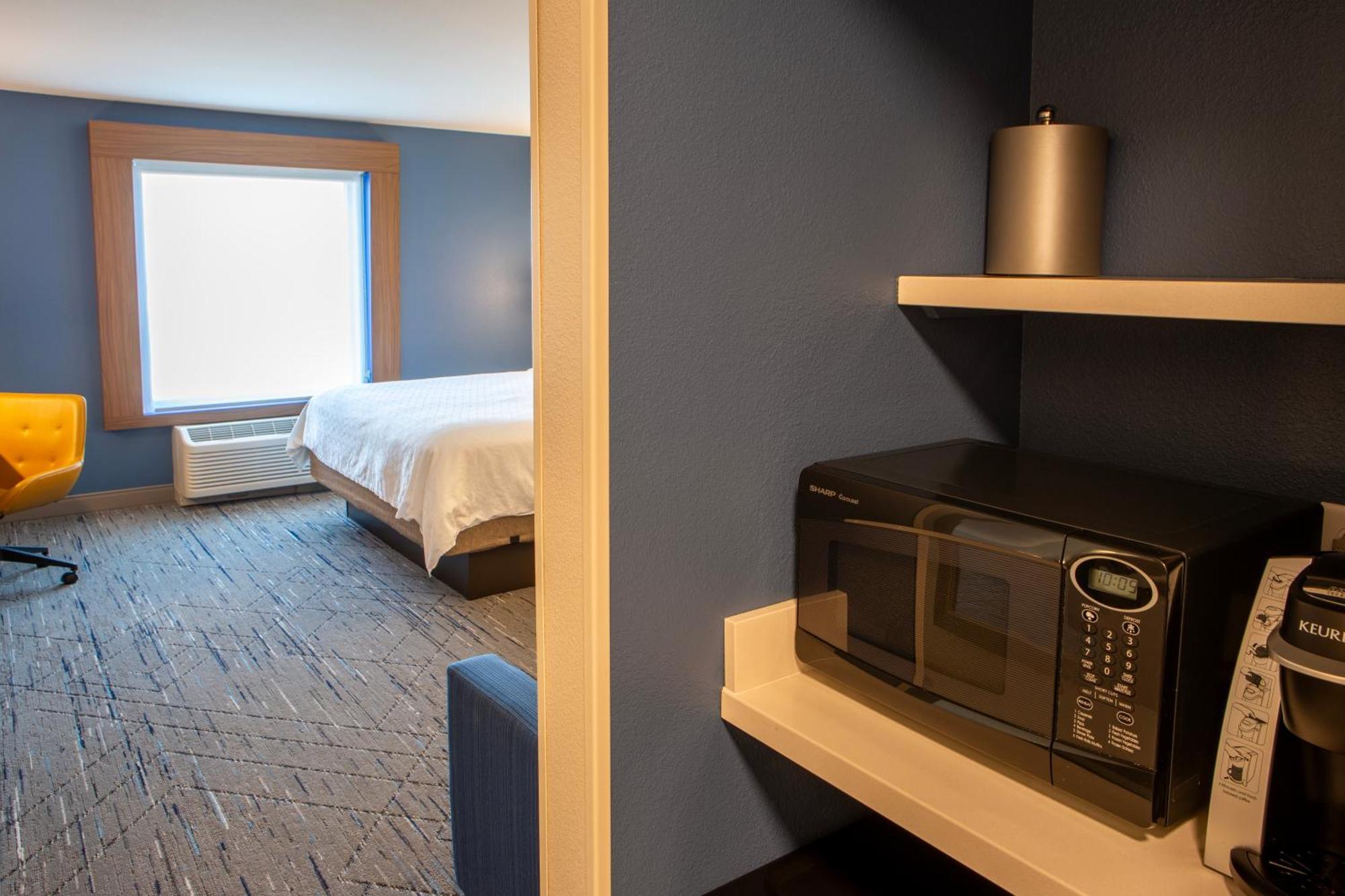 Holiday Inn Express & Suites Sioux City-South By Ihg Exterior photo
