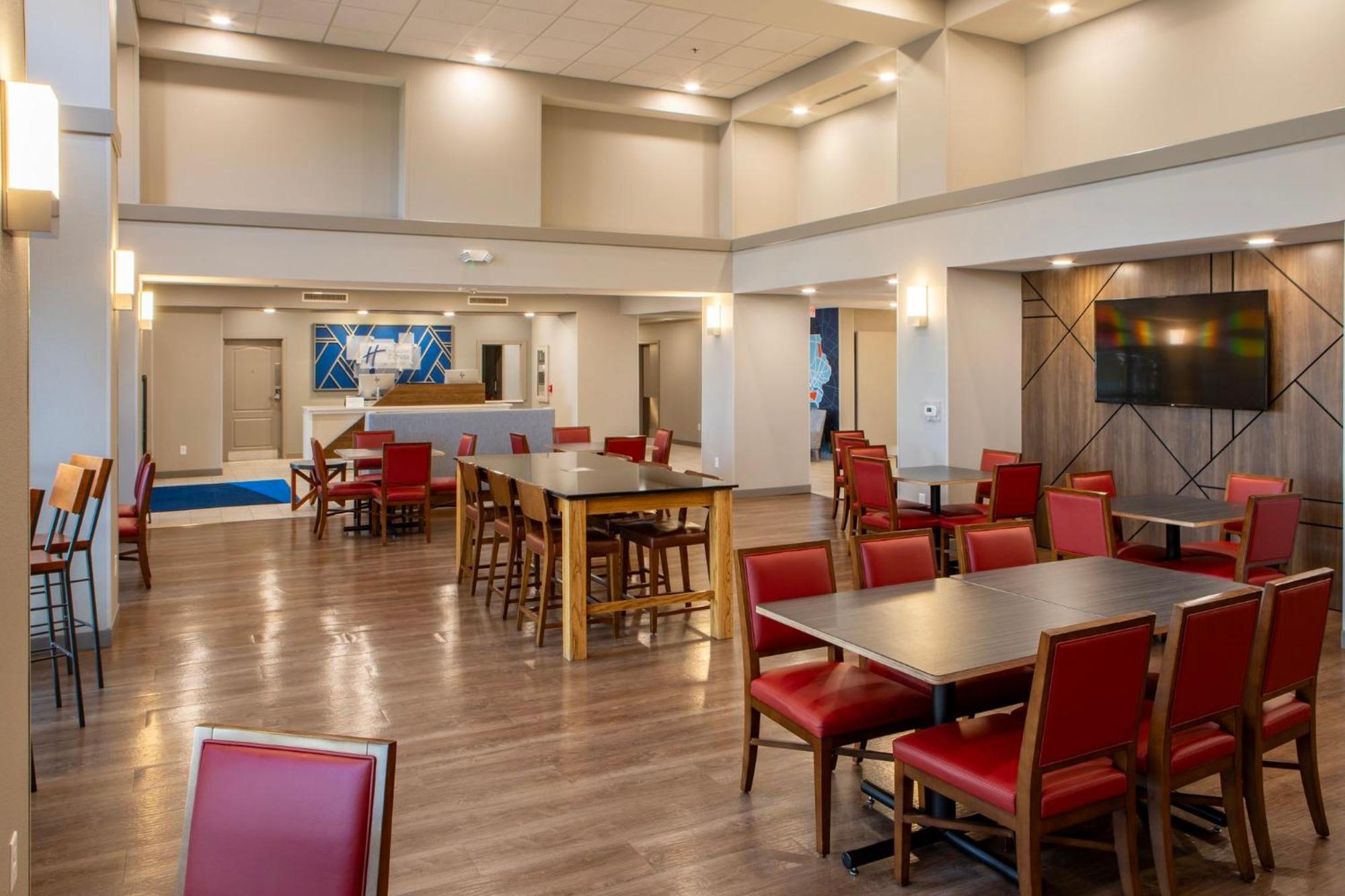 Holiday Inn Express & Suites Sioux City-South By Ihg Exterior photo
